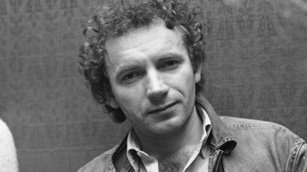 Edward Stachura - pisarz, który kierował się zasadą „życiopisania"