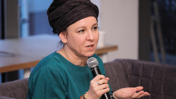 Man Booker Prize 2019: Tokarczuk bez nagrody. Laureatką omańska pisarka