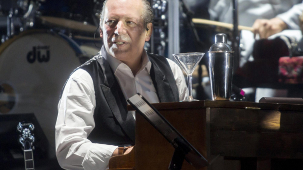 Hans Zimmer skomponował hymn amerykańskiej ligi piłki nożnej