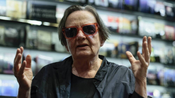 Agnieszka Holland pracuje nad filmem o pisarzu, Jerzym Kosińskim