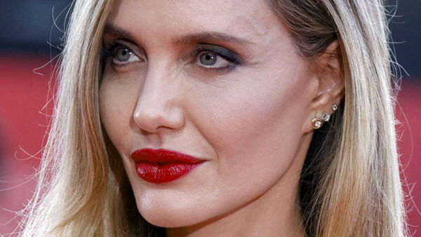 Znamy datę premiery filmu, w którym Angelina Jolie zagrała Marię Callas