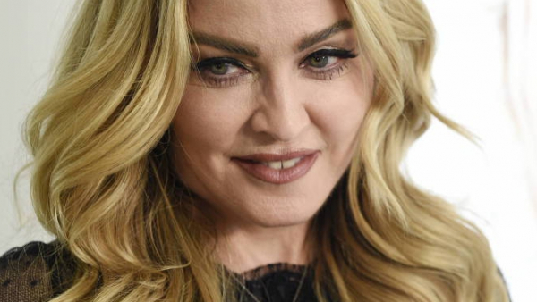 Madonna wykorzystuje przymusową przerwę w koncertach na pisanie scenariusza filmu