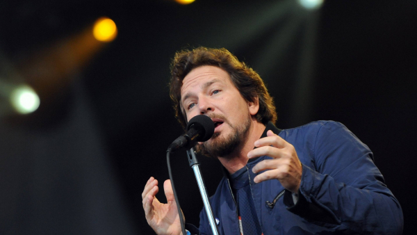 Wokalista Pearl Jam na nowej płycie zamieścił fragmenty piosenek zmarłego ojca