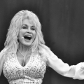 Dolly Parton nie żyje. Legenda muzyki country odeszła w wieku 80 lat