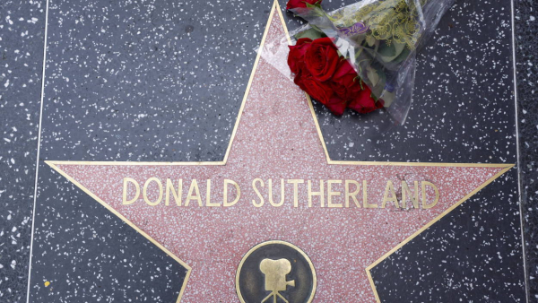 Gwiazdy żegnają Donalda Sutherlanda. Legendarny aktor zmarł w wieku 88 lat