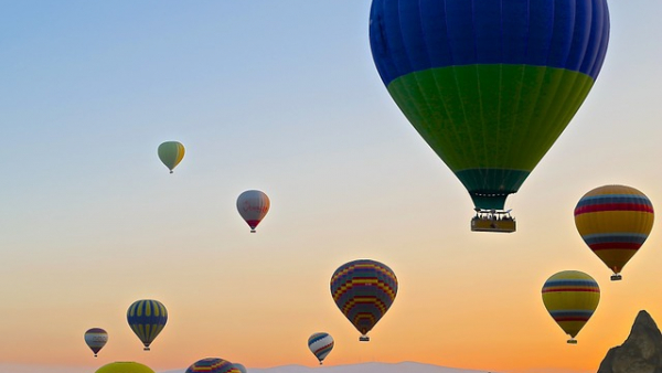 Polacy w tym roku wybierają Grecję i Turcję