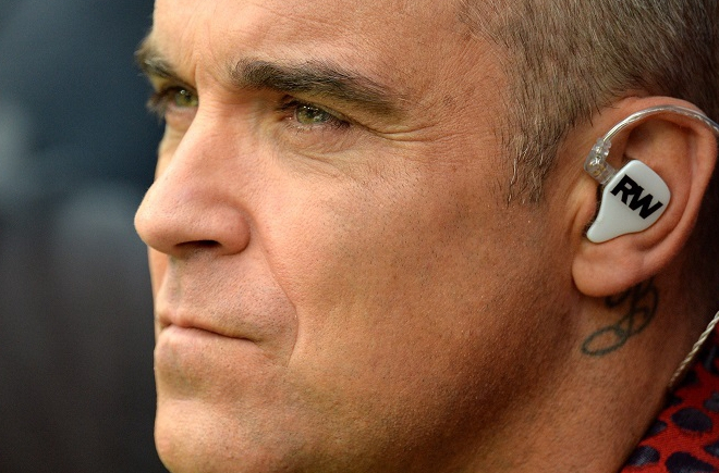Robbie Williams, Elton John - gwiazdy bez komórek