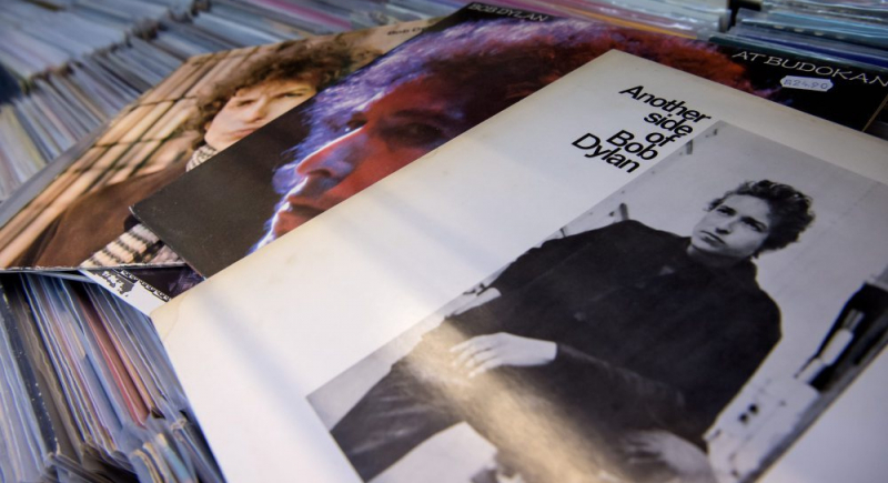Bob Dylan sprzedał prawa do swoich 600 utworów firmie Universal Music Publishing