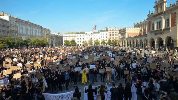 Zagraniczne media komentują protest polskich kobiet przeciwko orzeczeniu Trybunału Konstytucyjnego