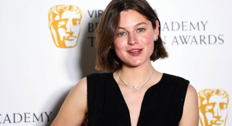 Olivia Colman i Emma Corrin w obsadzie nowej ekranizacji „Dumy i uprzedzenia”
