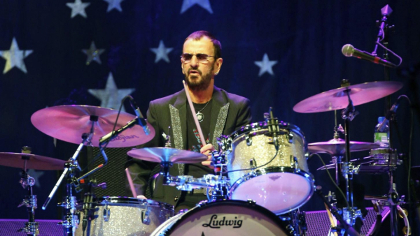 Ringo Starr - Beatlesi razy 2 miliardy