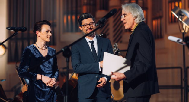 Zwycięzcą Nagrody Kilara za rok 2022 został Philip Glass!