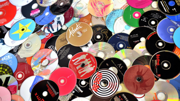 40 lat temu zaprezentowano pierwszą płytę CD