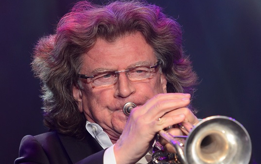 Grał, śpiewał i prowadził z lekkością koncert - 75 lat temu urodził się Zbigniew Wodecki