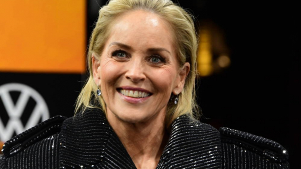 Sharon Stone zachwyca się współpracą z Woodym Allenem i wychwala jego talent