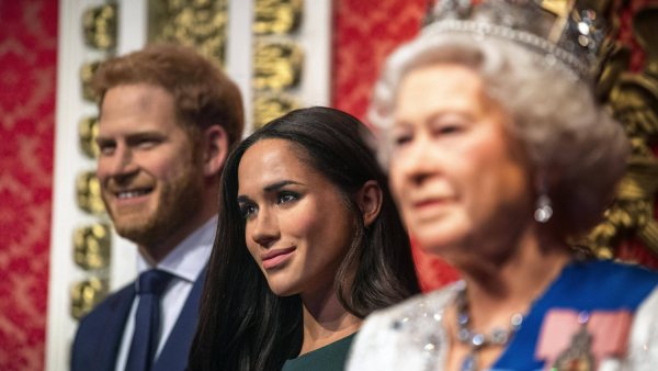 Książę Harry buntuje się przeciwko królowej Elżbiecie II