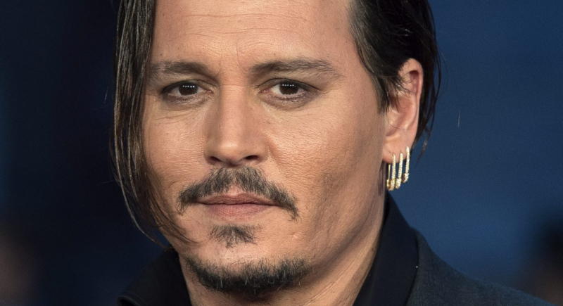 Johnny Depp - chłopak z gitarą