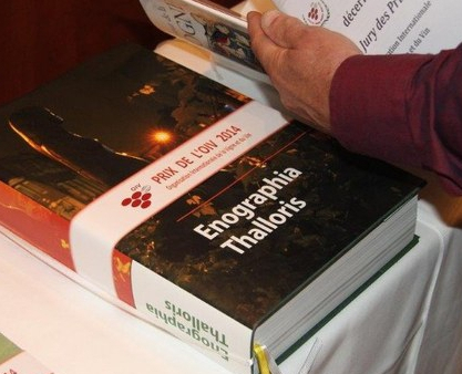 Książka o winie z Zielonej Góry triumfuje we Francji