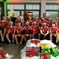 Lewandowski śpiewa na święta