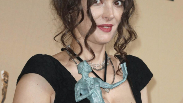 Winona Ryder: filmowa i modowa ikona lat 90.
