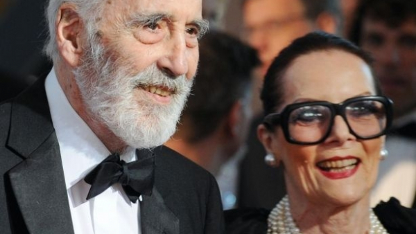 90-letnia gwiazda "Władcy Pierścieni" wydaje kolejny metalowy album