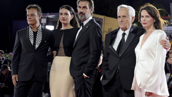 Dramat króla włoskiej telewizji w serialu „Portobello”