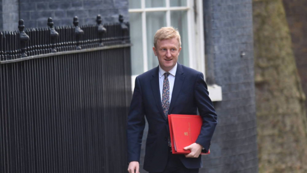 Brytyjski minister wzywa Netfliksa do podkreślenia, że „The Crown” to fikcja