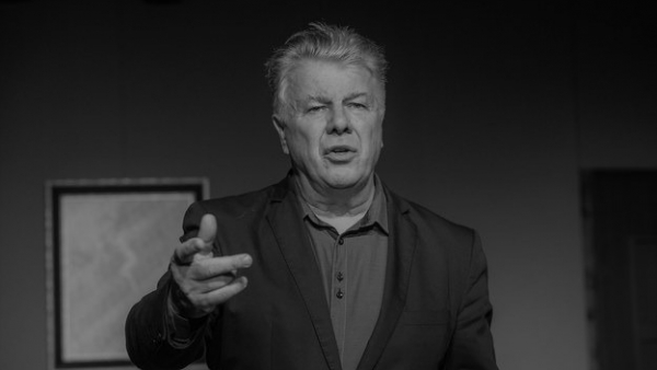 W wieku 70 lat zmarł aktor i reżyser Emilian Kamiński 