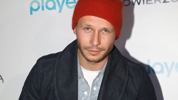 Mateusz Banasiuk - co skrywa "Pod powierzchnią"?