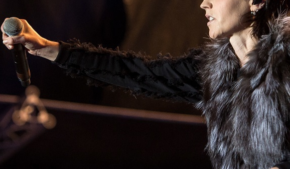 Muzycy nie muszą nigdy dorastać - mówiła Dolores O'Riordan