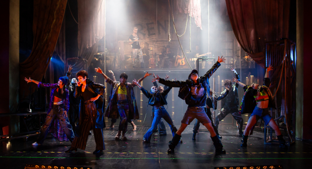 „RENT” - Musical, który otworzył nowy rozdział w historii Broadwayu