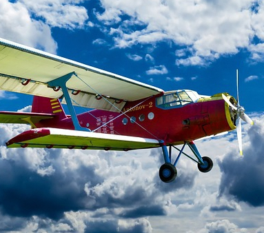 Tłumy miłośników lotnictwa na Air Show w Radomiu