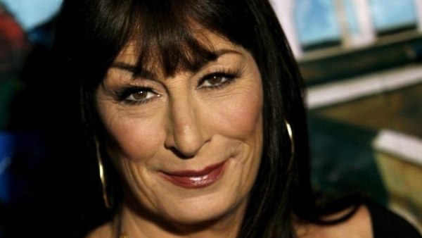 Aktorka Anjelica Huston uznana osobą roku przez organizację PETA