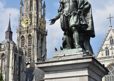 Zamek słynnego malarza na sprzedaż za 4 mln euro