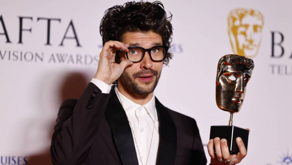 Odtwórca roli Q w filmach o Bondzie uważa, że wymieniona zostanie cała obsada cyklu