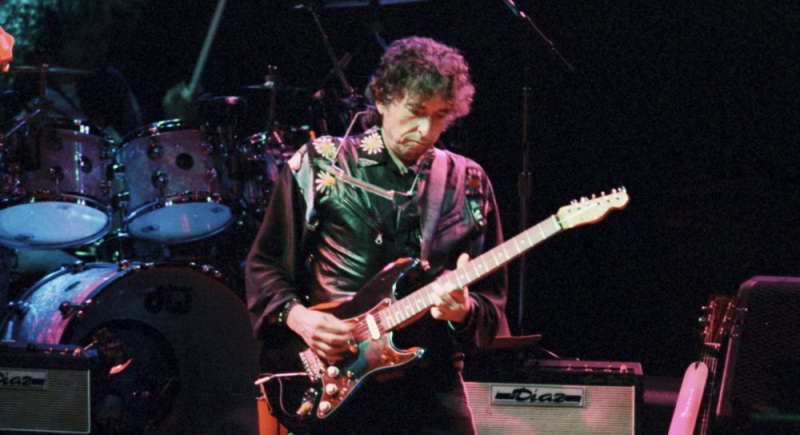 Wystawiono na sprzedaż rękopis piosenki „Desolation Row” Boba Dylana