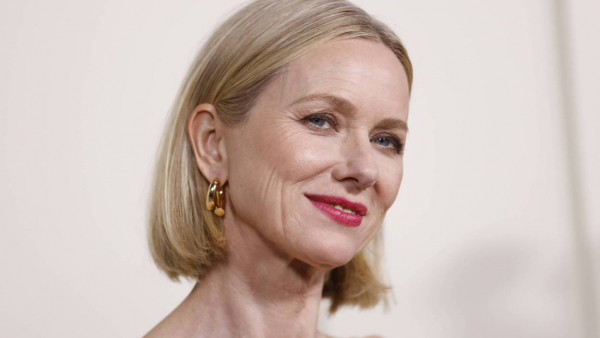 Naomi Watts napisała książkę o menopauzie. Premiera tytułu zaplanowana jest na początku przyszłego roku