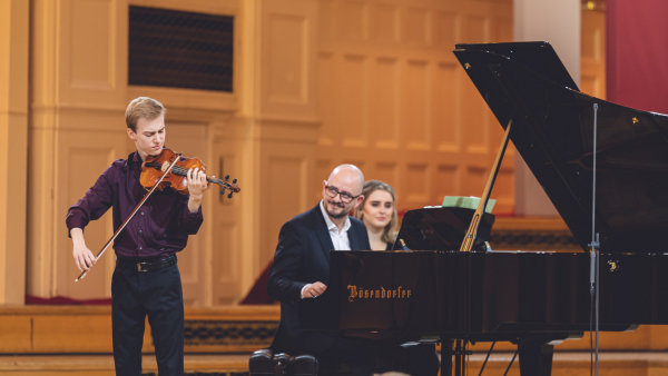 Ostatni dzień z fortepianem. Od jutra występy z orkiestrą kameralną
