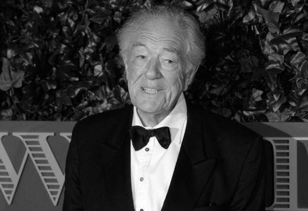 Michael Gambon nie żyje. Był znany z roli Dumbledore'a w Harrym Potterze