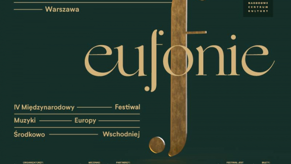 Kompozytor Walentyn Sylwestrow na premierze swojej VIII Symfonii w Filharmonii Narodowej