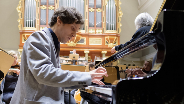 Rafał Blechacz rezydentem artystycznym Filharmonii Poznańskiej w nowym, 79. sezonie