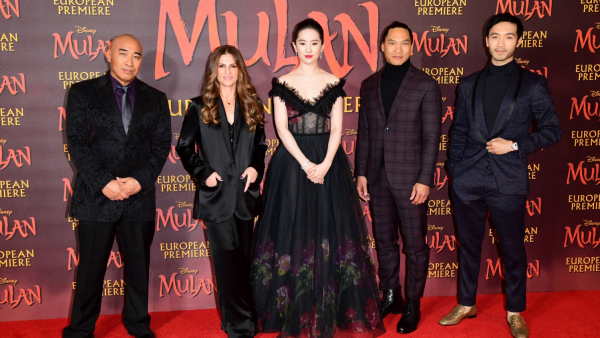 Premiera „Mulan” w atmosferze skandalu