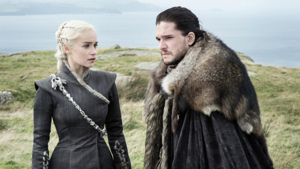 Kit Harington angażuje się w serial o Jonie Snow. Emilia Clarke powróci do świata „Gry o tron” jako Daenerys?