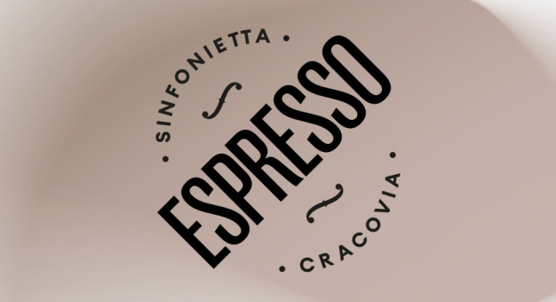 Espresso z portretem skrzypaczki