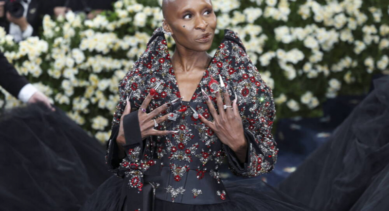 Po roli Jezusa Chrystusa, Cynthia Erivo przyjęła rolę Draculi