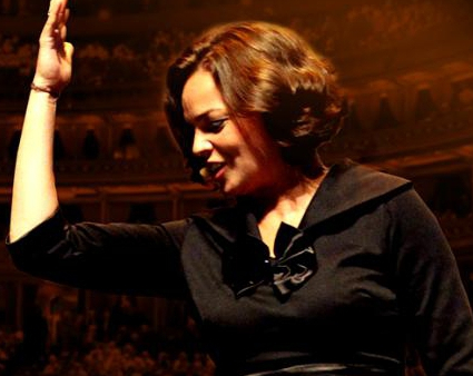 Paryskie zakamarki - muzeum Edith Piaf ukryte w bloku mieszkalnym