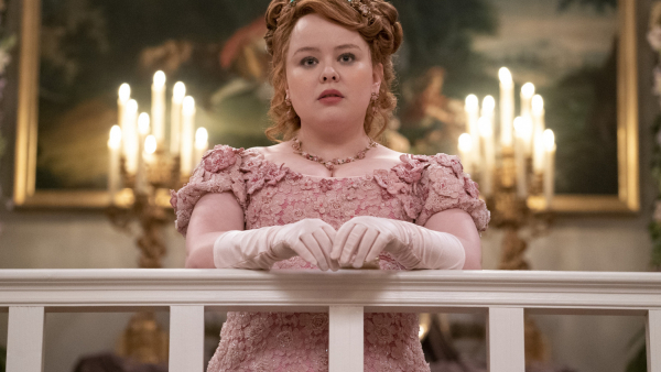 „Bridgertonowie” sezon 3. Colin i Penelope na nowym zdjęciu. Pojawiły się kolejne informacje o bohaterach