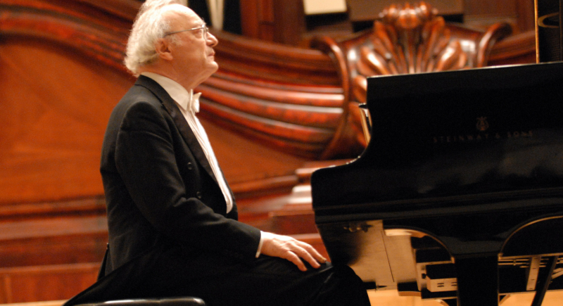 Zmarł światowej sławy pianista Alfred Brendel