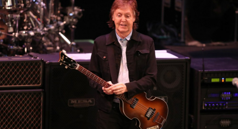 Paul McCartney na ślubie Taylor Swift zaśpiewał hit Beatlesów po raz pierwszy od 62 lat