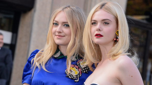 Przyspieszono premierę filmu "Słowik" z Elle i Dakotą Fanning